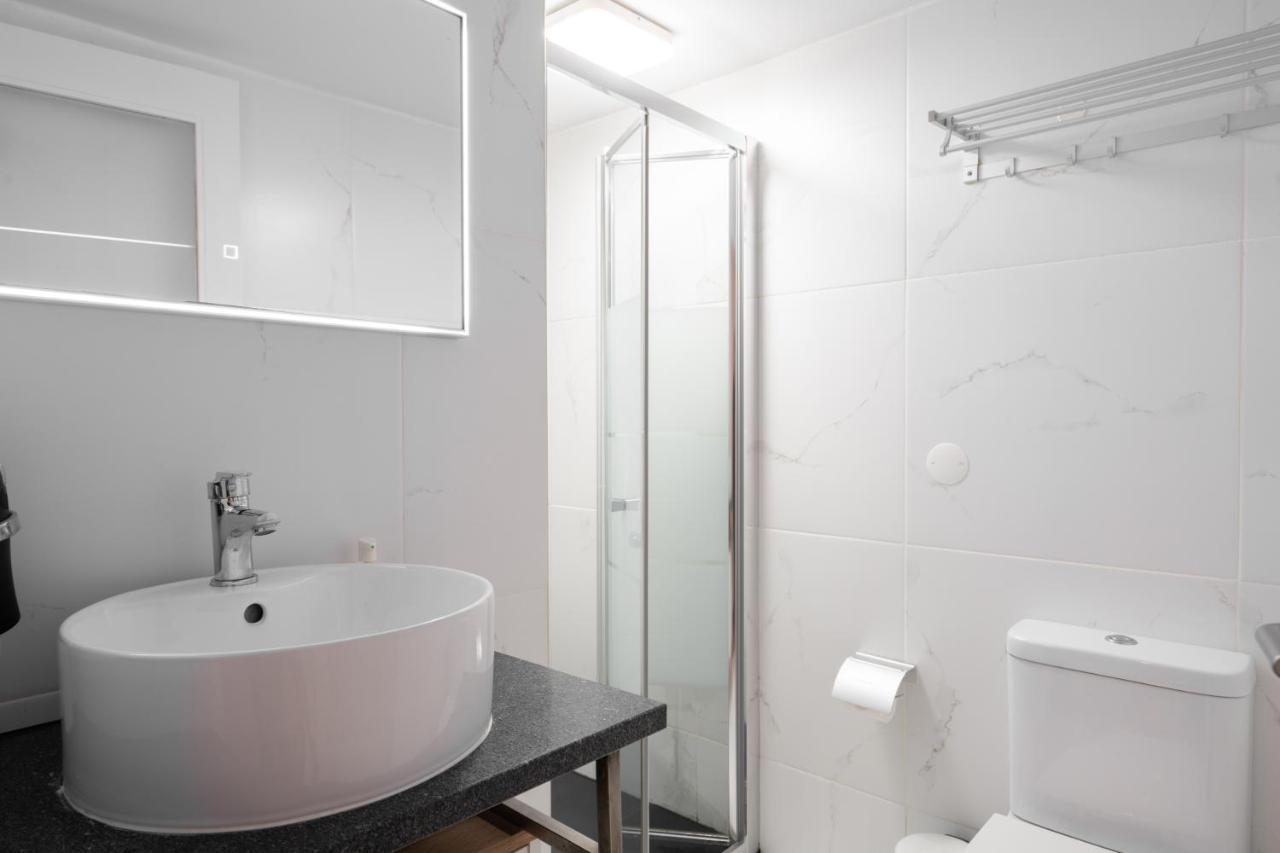 Central Apartamento 0 Ac Metro Nearby Porto Ngoại thất bức ảnh